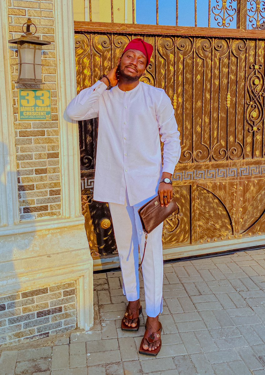 eduhandsome_'s tweet image. Embracing self-love can bring about a transformative shift in perspective, influencing how you perceive both yourself and others. 
.
.
Outfit @Edufabsignature 📌🧷🪡✂️
.

#edufabsignature #eduhandsome #BestVersion #abujadesigner | Abba Yusuf | Tunde Ednut | The Supreme Court 🤍