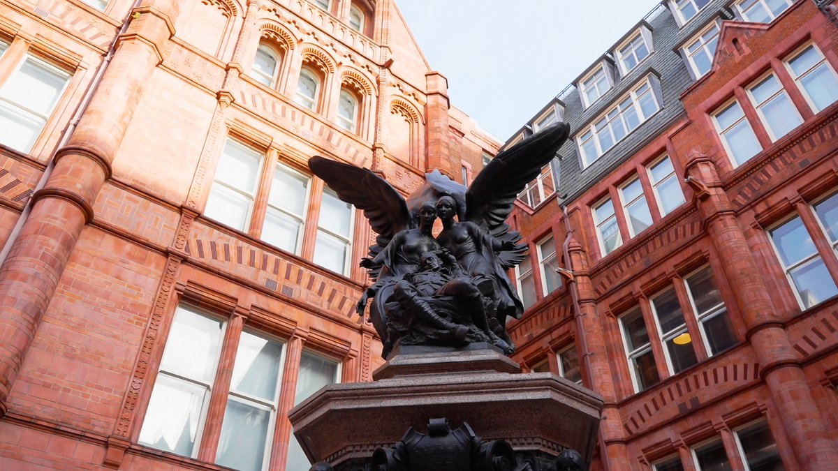 oneadvisoryldn's tweet photo. Holborn Bars, the Prudential Assurance Building, a striking example of Victorian Gothic architecture.

Explore the grandeur and unique history of Holborn Bars in our blog post > https://t.co/W8Nwbrz9xv

#EveryLondonOffice #HolbornBars https://t.co/PmJkGHKAgl