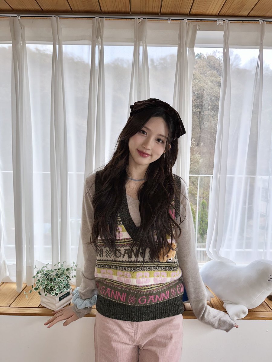 IVE_twt's tweet image. 달이 사람되다‼️

#IVE #아이브 #GAEUL #가을