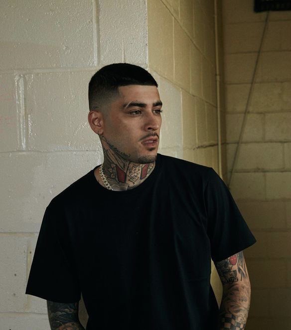 Annikaxworld's tweet photo. Happy Birthday Zayn🥳
Hope you have a lovely day https://t.co/A2nYql65RH