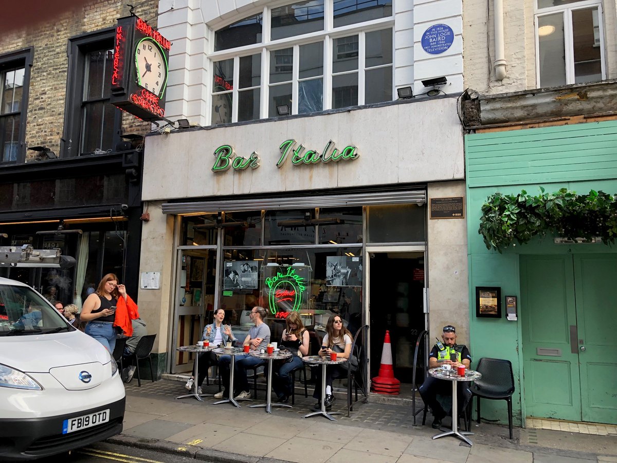 Excellentwalks1's tweet photo. Explore the history of Soho and hear extraordinary stories of its many literary and musical residents.  24 Feb and 2 and 16 March 1430-1700.  Buy tickets here - https://t.co/l91h8ustkM https://t.co/zPfCPGq8GS