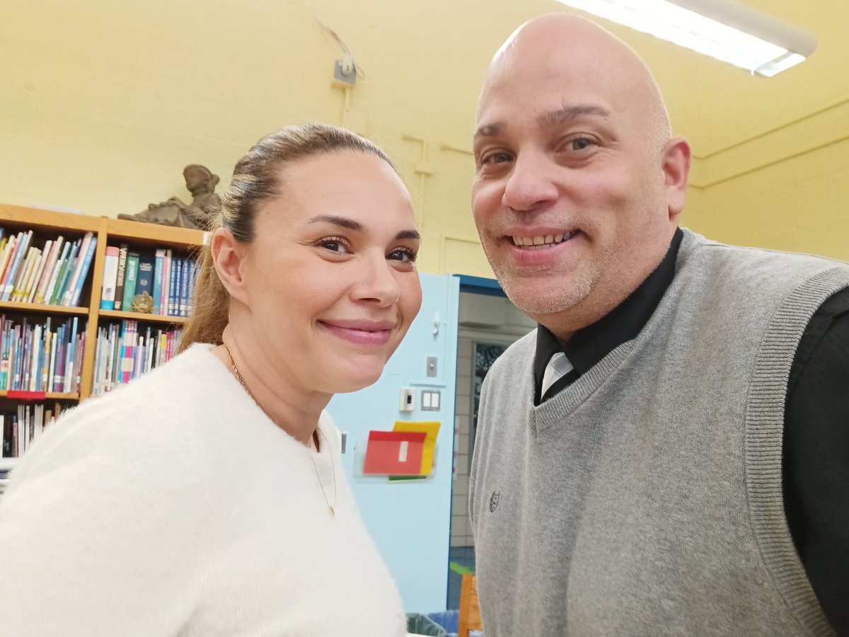 Thank you, Ms. Torres from the UFT for always supporting D31 schools when in crisis! PS38R truly appreciates your support! <a href="/DrMarionWilson/">Dr. Marion Wilson</a> @D31DSPalton