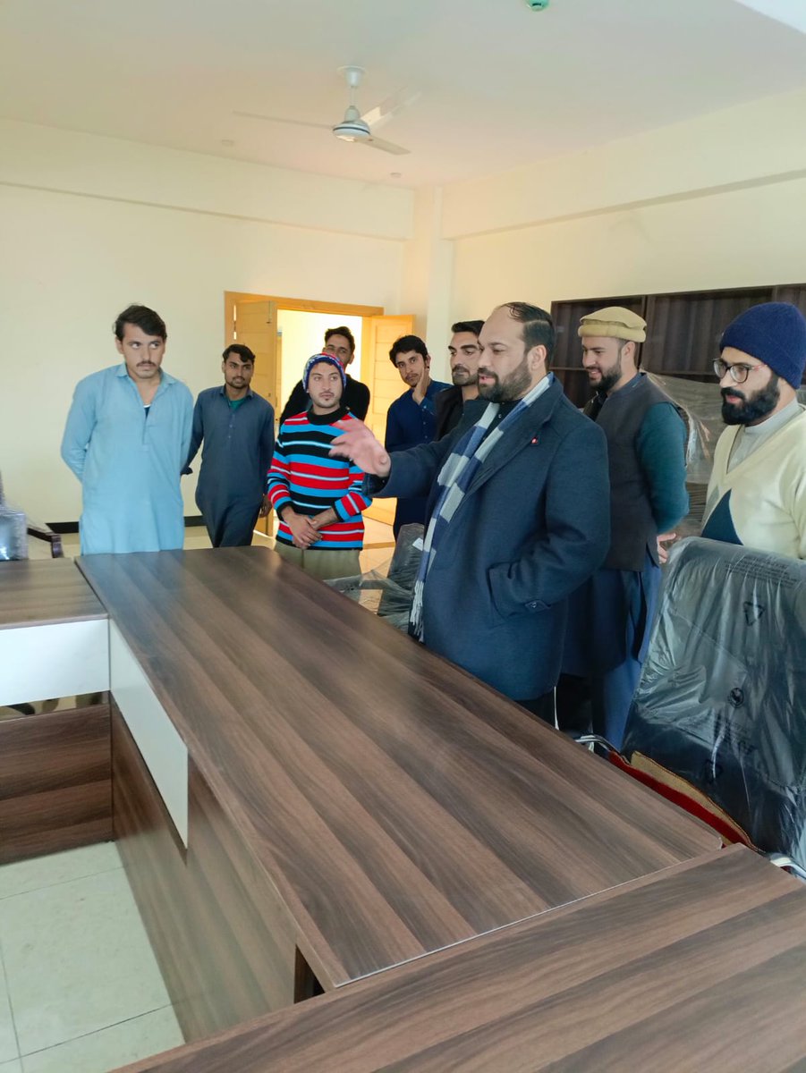 kpprosecution's tweet photo. Mr. Atiq Ur Rehman DM Prosecution inspects Khyber Pakhtunkhwa Prosecution Training Academy Peshawar. During inspection, different resources of the Academy were inspected thoroughly. All the employees were issued certain instructions regarding their official duties.
#kpprosecution https://t.co/gMdQshCX0n