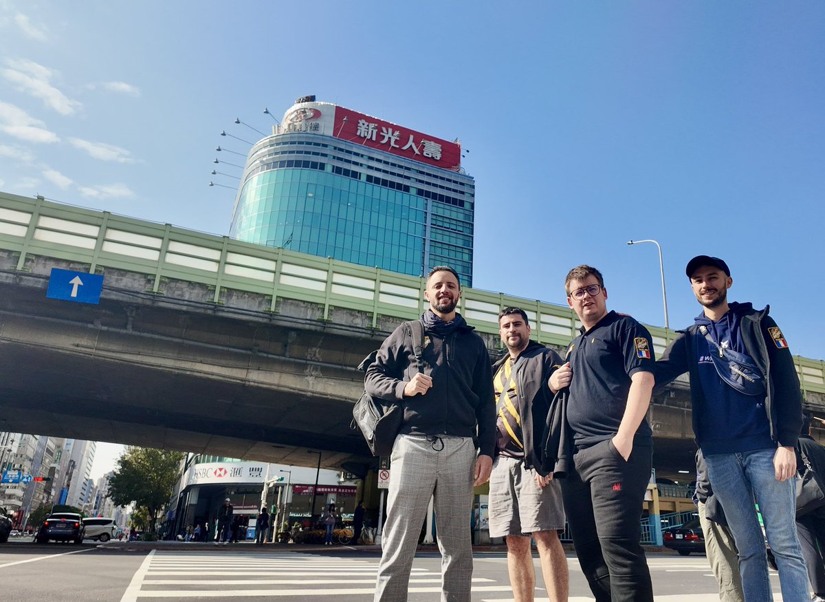 On the way to the Main Event !

#cimitarra #serialcrusherz #poker #live #tournament #festival #mainevent #usoptaiwan2024 #taipei #taiwan #goforthewin