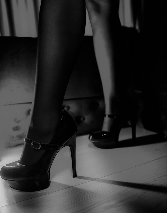 This is your opportunity to really impress Me, toy! Do you think you can handle Me? Do you think you<a href="/tag/footfetishperfection"class="tags"><span>#footfetishperfection</span></a>