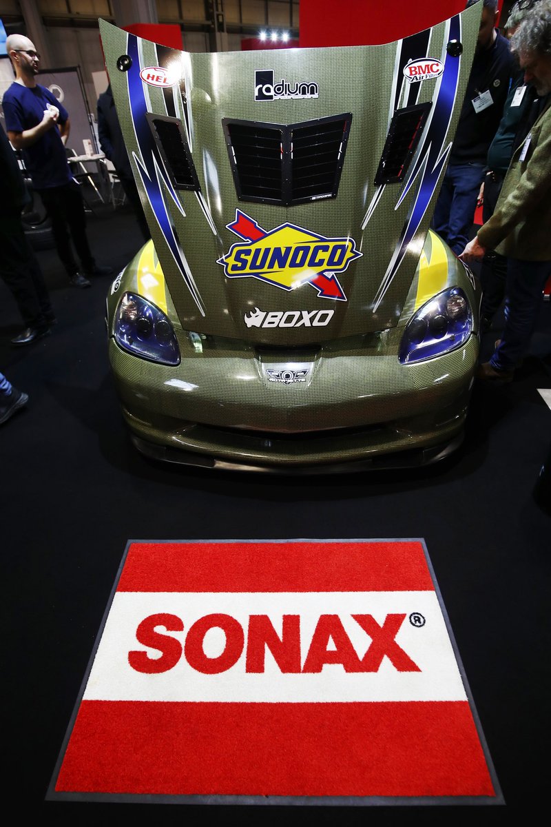 Anglo American Oil Company tweet media