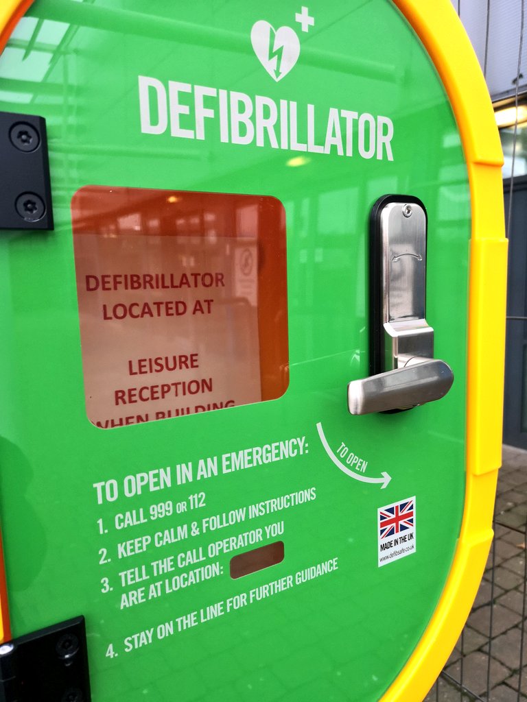 Free #firstaid training here on 25 January with @CooksonFirstAid.

At 11.30am there is a demonstration on the concourse in the use of a #defibrillator.

Also a FREE one hour emergency first aid course at 1.30pm. 

Book your place now cooksonfirstaid.org/book-a-course/💚