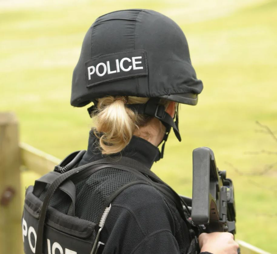 Metropolitan Police tweet media