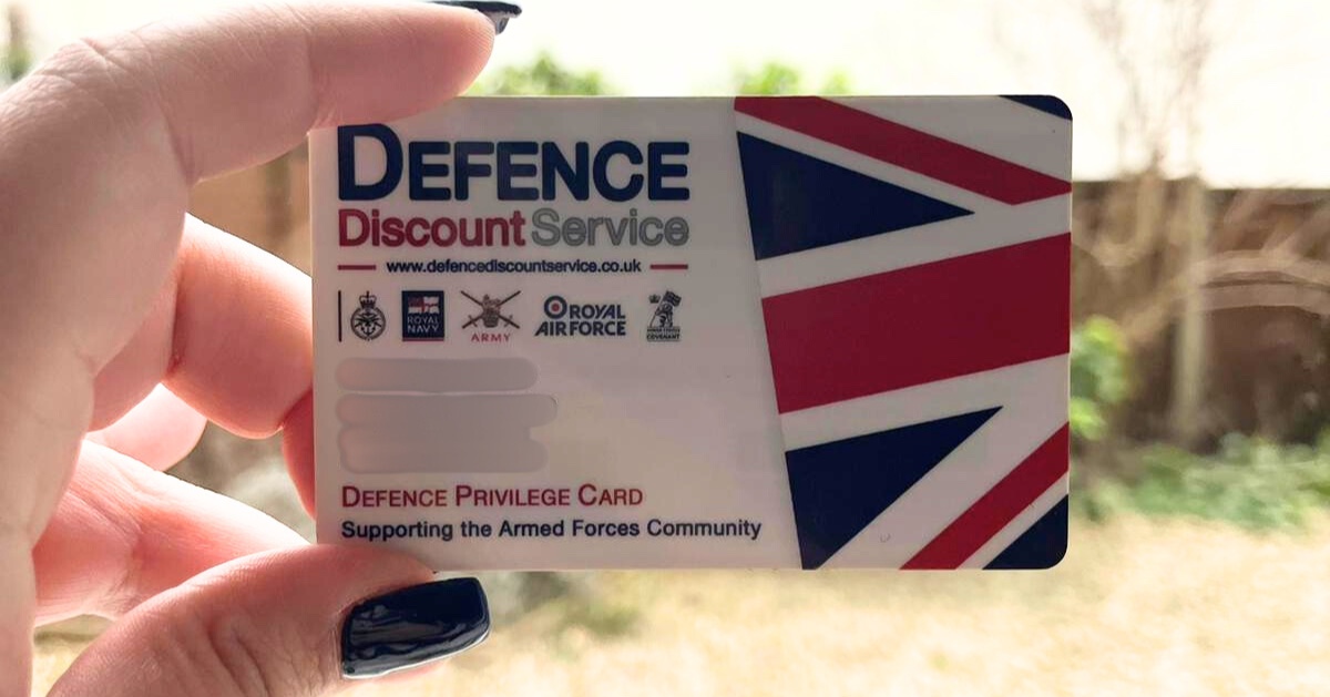 DNE_mod's tweet photo. A different theme this #FactFriday. Did you know that SDA staff are eligible for a range of discount schemes? π·
These are a way great to save money on the high street, days out and holidays.
Learn more π https://t.co/py0AFsF3lS
#JoinSDA https://t.co/dadzPgxKFQ