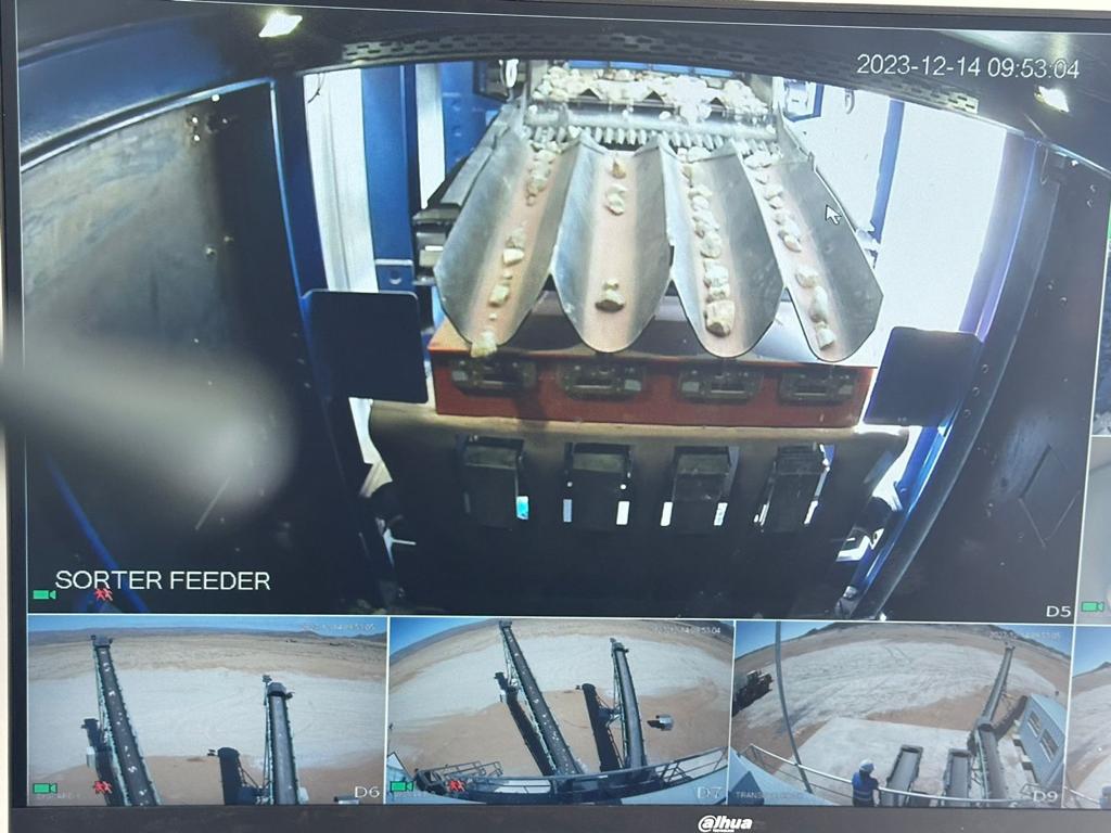 MarulaPlc's tweet photo. 💥Blesberg #Lithium Mine
The ongoing optimization work will allow production of final saleable material with grades of up to 6.1% Li2O from ROM feed grades as minimal as 0.2% Li2O. 
Ahead of the installation of additional processing equipment.

Stay tuned for more updates!
#MARU https://t.co/wgtKr7ZvAv