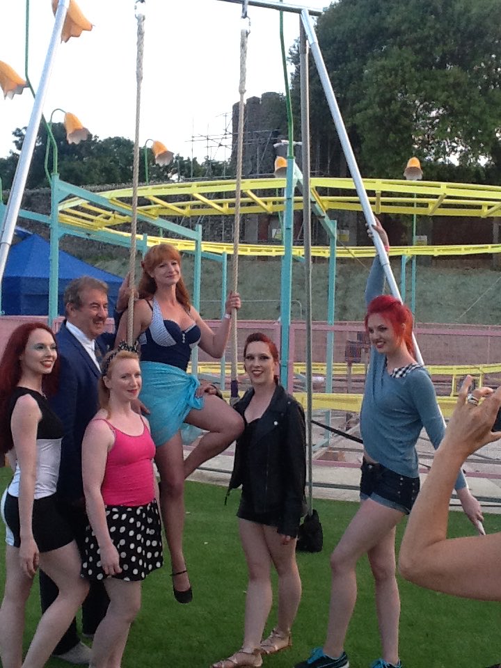 Carol Challis tweet media