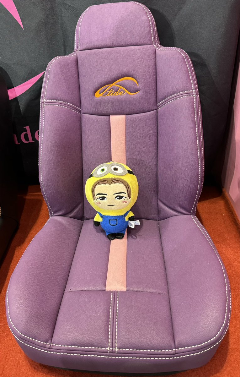 ganbaruhakn's tweet photo. バケットシートにさわわ☺️
これ(さわわぬい)座らせて写真撮っても良いですか??
と聞いたら笑顔で『どうぞどうぞ😆』と言って頂きました。
L-TIDE様ありがとうございますっ🛞
#東京オートサロン2024
#LTIDE
#さわわバケットシートの座り心地はいかが
#FANTASTICS
#澤本夏輝 さん https://t.co/YjqRpKzByg