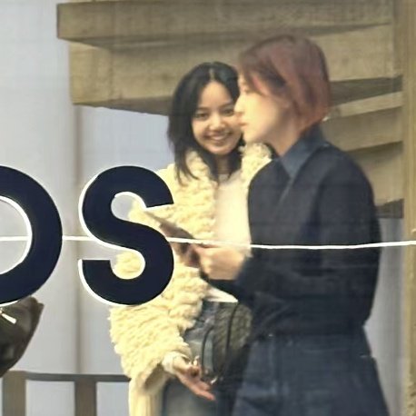 lisa with mina