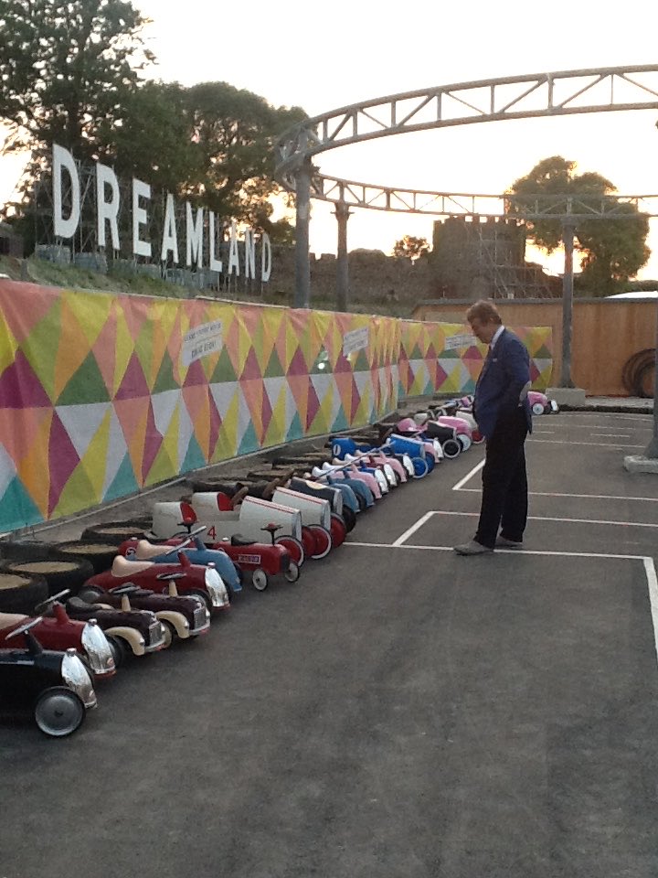 Carol Challis tweet media