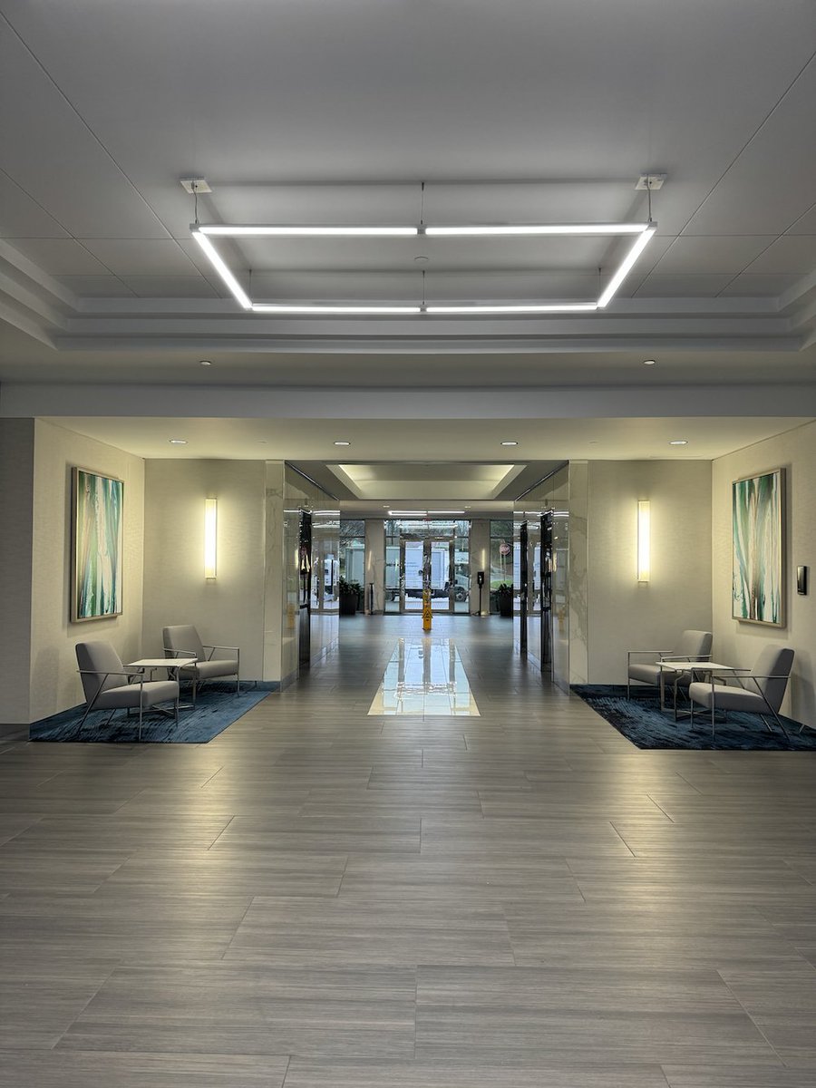 AllianceVantage's tweet photo. Vantage is excited to announce we have moved into our new World Headquarters in Alpharetta, Georgia! This move gives us the additional space and resources to support the massive expansion we are experiencing nationwide! #Vantage #VantageFinancialAlliance #WorldHeadquarters https://t.co/4uupcunmzs