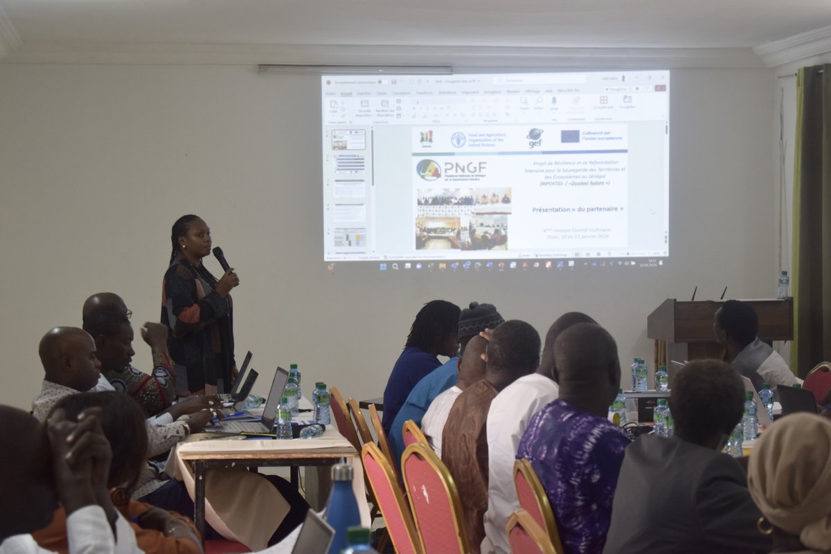 FAOSenegal's tweet image. Durant 2⃣ jours, le comité technique de #RIPOSTES a:
✅Présenté l’état d’avancement des divers protocoles avec les partenaires
✅Communiqué les résultats des études réalisées avec les consultants
✅ Défini le plan de travail &amp;amp; budget annuel 

#EUGreenDeal #PSEVert