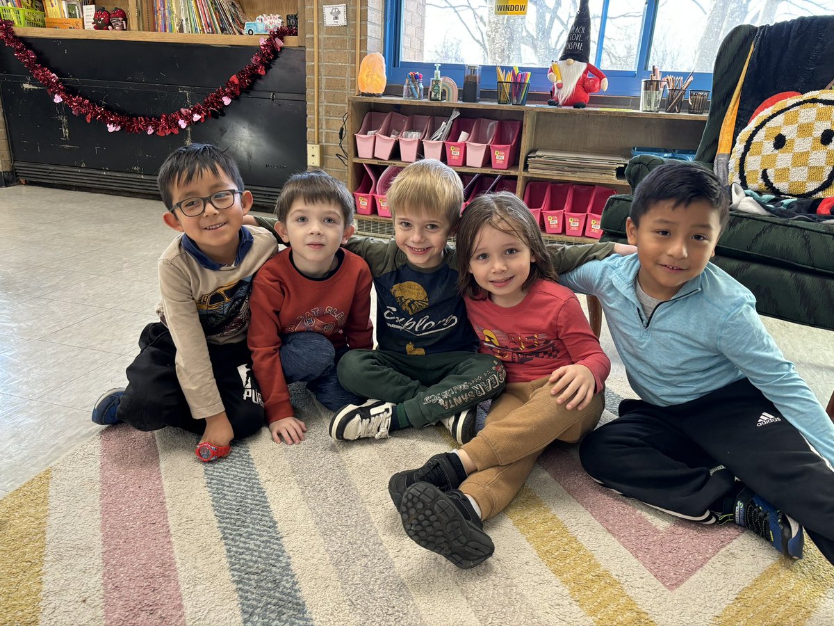 MissOBrienENL's tweet photo. Friendship Friday in ENL with these kind kiddos💗 https://t.co/pGsCBP7cXL