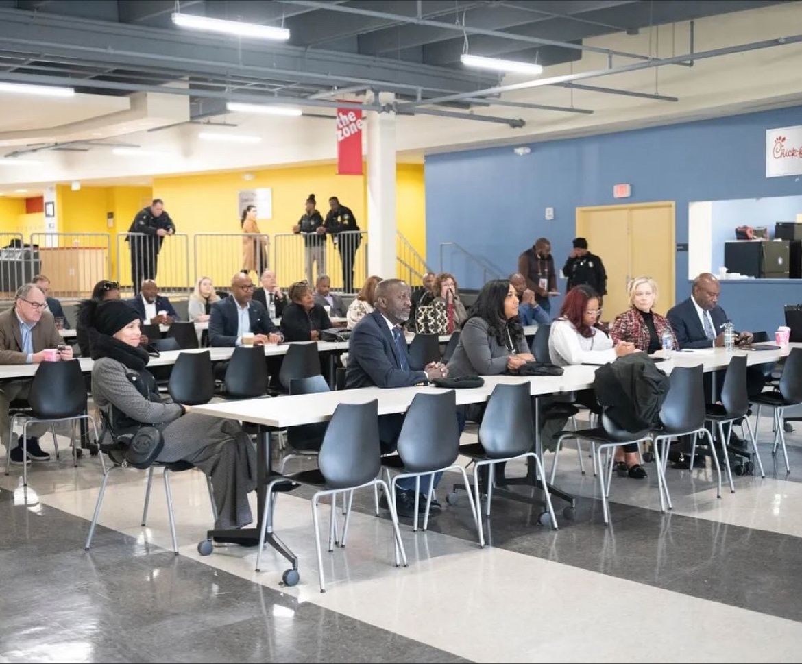 Last Friday, we enjoyed hosting the @MemphisChamber and sharing with them the work we’re doing in Atlanta to make it the safest large city in the nation! Thank you, @theatlantavoice, for covering this collaboration. Read more about our time together at theatlantavoice.com/tale-of-two-ci…