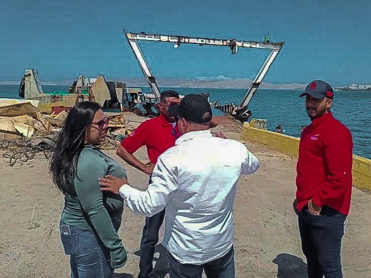 Gobierno Bolivariano de Anzoátegui (@anzoateguigob) on Twitter photo El presidente de <a href="/ProAnzoategui19/">Pro Anzoategui</a> Antonio Guzmán por orientaciones del gobernador <a href="/luismarcanos/">Luis Marcano</a> junto a Vicente Lárez, Gerente regional de Bolipuertos y representantes de la @covineaa inspeccionó el Puerto Eulalia Buroz de Puerto La Cruz conocido como Terminal de Ferry. El presidente de <a href="/ProAnzoategui19/">Pro Anzoategui</a> Antonio Guzmán por orientaciones del gobernador <a href="/luismarcanos/">Luis Marcano</a> junto a Vicente Lárez, Gerente regional de Bolipuertos y representantes de la @covineaa inspeccionó el Puerto Eulalia Buroz de Puerto La Cruz conocido como Terminal de Ferry.