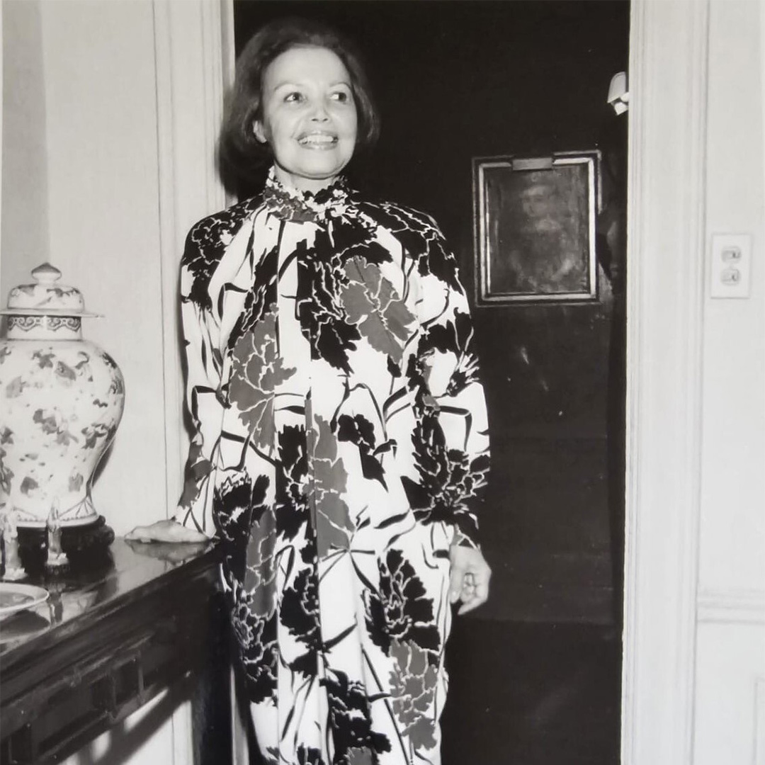 Doyle is honored to present property from the Collection of New York City Hostess Alice Mason. Exhbition Saturday, Jan 13 - Monday, Jan 15 at Doyle, 175 East 87th Street. Auction Wednesday, Jan 17 at 10am.