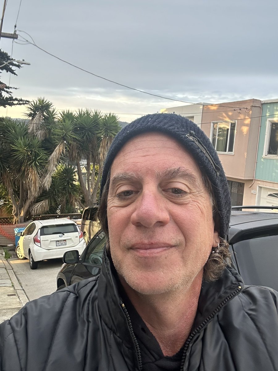 Tony Parisi tweet media