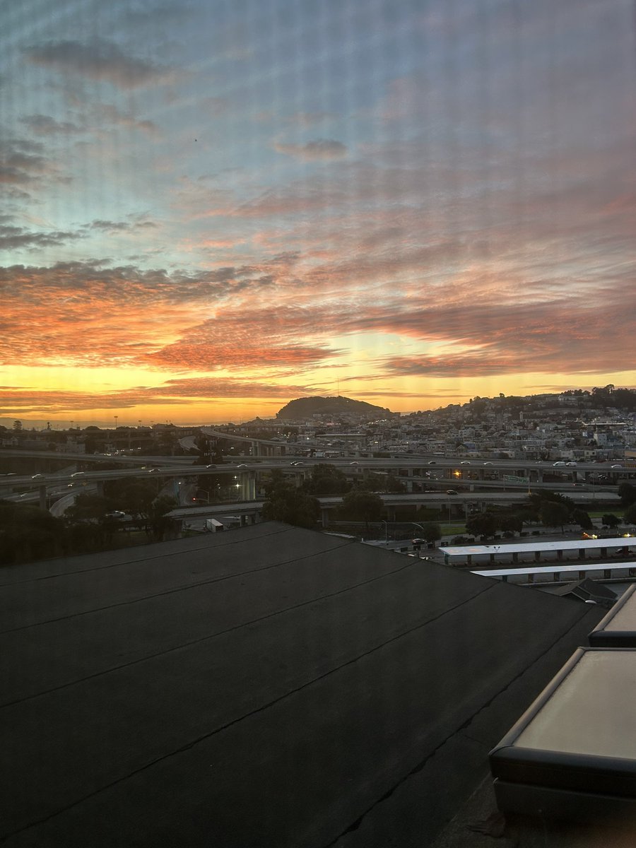 Tony Parisi tweet media