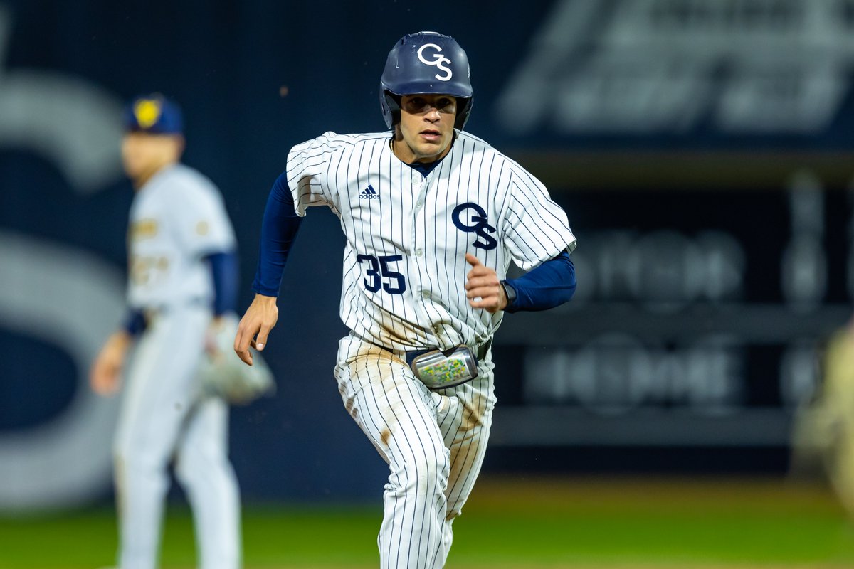 Only 35 days until Opening Day 😍 #HailSouthern