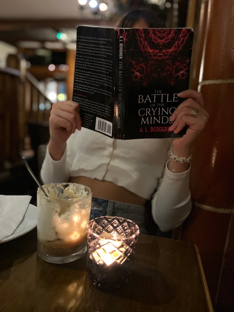 alberggren_'s tweet photo. Reading time
#alberggren #thecryingminds #psychologicalthriller #reader #booklover #bookclub #booksbooksbooks #reading #read #book #bookworm #booklovers #bookaddict #bookcommunity #readerspic https://t.co/5vYuJYhkWM
