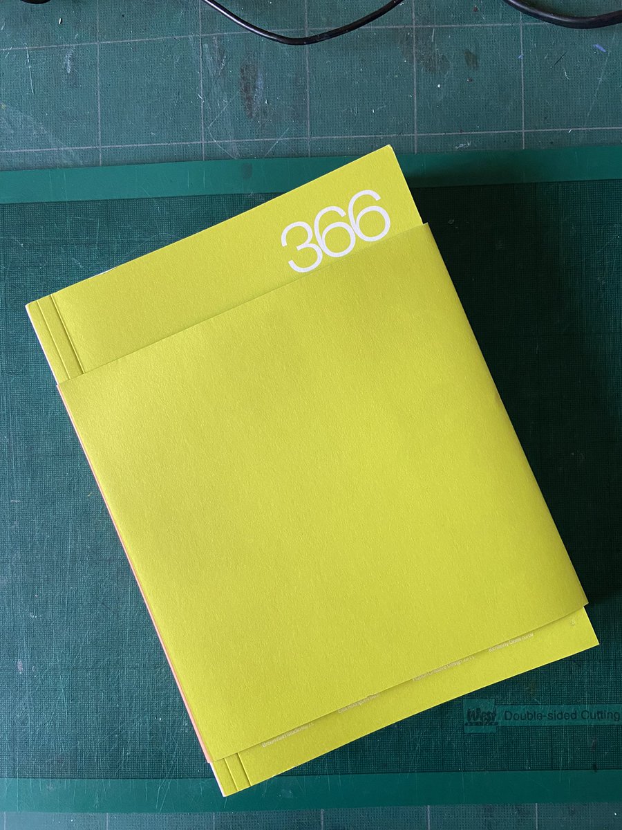 sushBADGER's tweet photo. Loving this years #fedrigoni366
Got my copy thanks @FedrigoniUK the whole team putting this together. #TM #print
Great to have contributed (15 Oct) to the leap year edition. Buy your copy @Counterprint https://t.co/bQJMEtUsLk