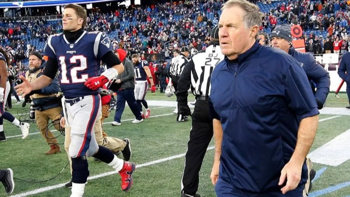 TomBradyEgo's tweet photo. Don't cry because it's over. 
Smile because it happened. https://t.co/dwNiQmcZjI