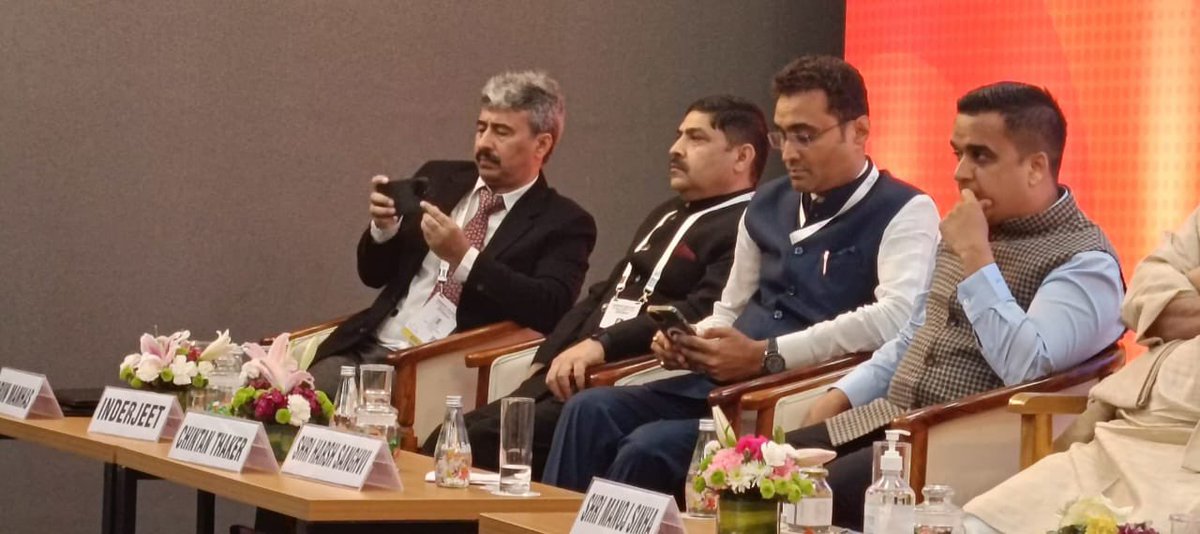 Honourable @OfficeOfLGJandK exhorts industrialist during #VibrantGujaratGlobalSummit2024 to invest in J&K . It was wonderful participating in #VibrantGujarat .