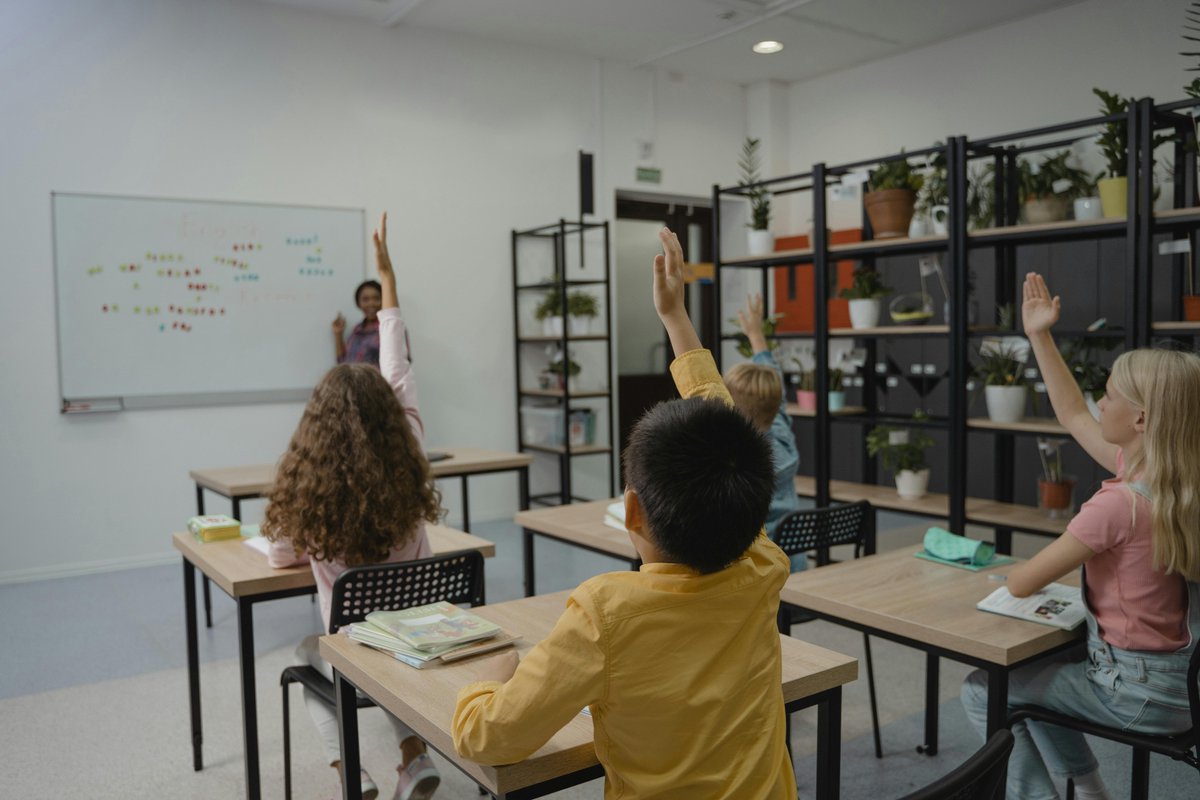 How the science of learning helps boost academic achievement, self-confidence, behavior and even athletic performance.

loom.ly/s7BZnwI
Learn more here!

#cognitiveskills #LearningStruggles #ParentingJourney #EducationSupport #ParentingTips #SpecialEducation