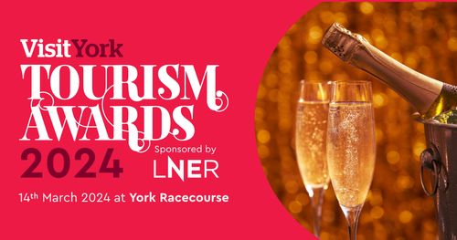 Celebrate the finalists for the Experience of the Year at the Visit York Tourism Awards 2024! 🎉

Congratulations to finalists <a href="/sharminicookery/">Sharmini</a>, The Bloody Tour of York, The Deathly Dark Tours and @WizardWalkYork.

Sponsored by <a href="/LNER/">London North Eastern Railway</a>

visityork.org/members/events…