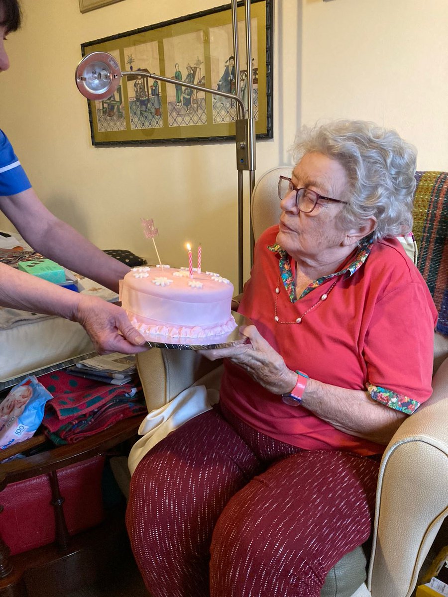 RHHealthcare's tweet photo. Some beautiful photographs of our wonderful birthday girls from last weekend 🩷 https://t.co/JEEYDEyEnD