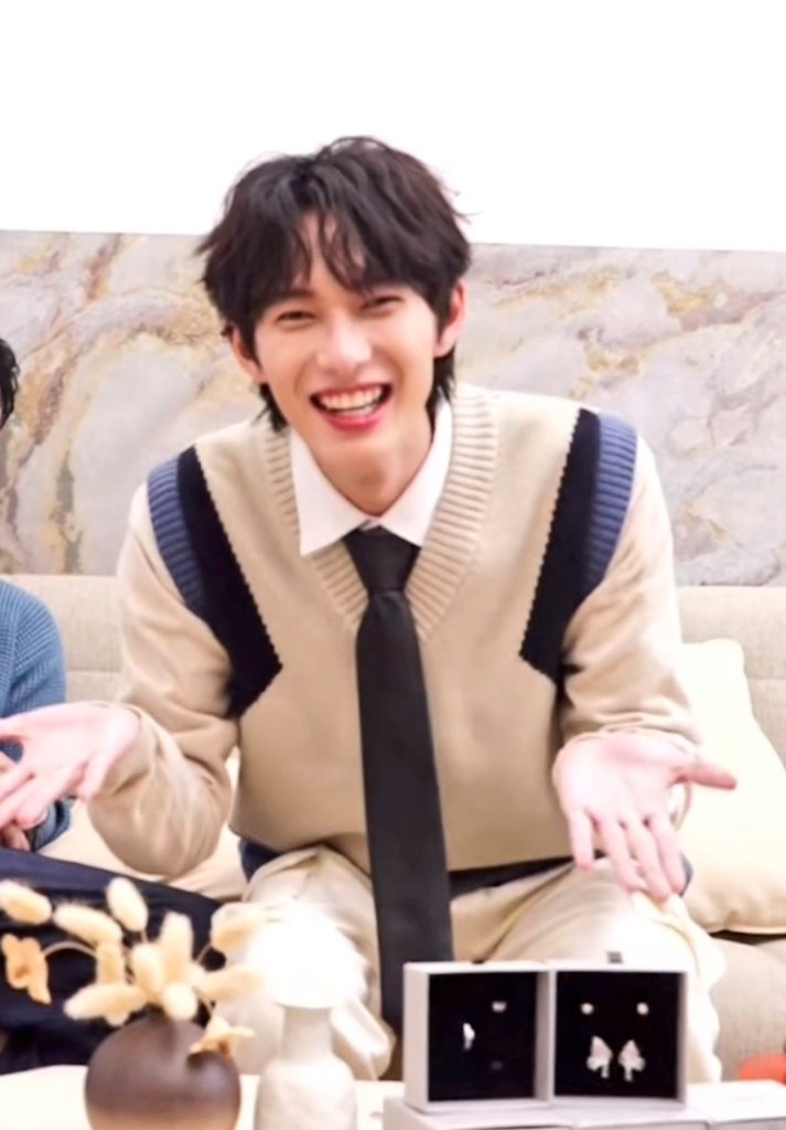 mamappoohh's tweet photo. What! อายุน้อย100มีมค่ะ5656666
TISHI LIVE POOH PAVEL #TISHIxPoohPavel https://t.co/YC9srLk2f3