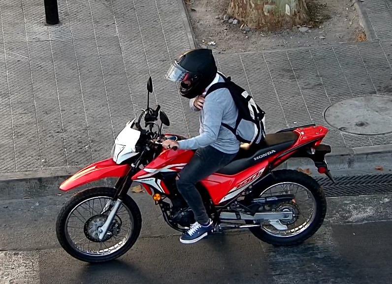 Motochorros si los ven atropellelo y después llame a carabineros nadie hace la pega nosotros la haremos