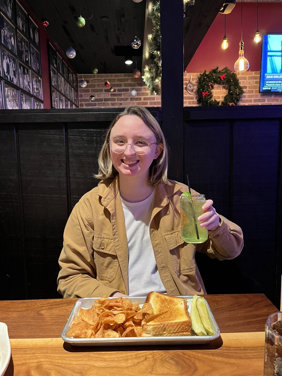 howellslide's tweet photo. my first #phanniefriday!! posting this pic from my 25th bday a few weeks ago bc i never take selfies LOL https://t.co/JOxpBE1GhR