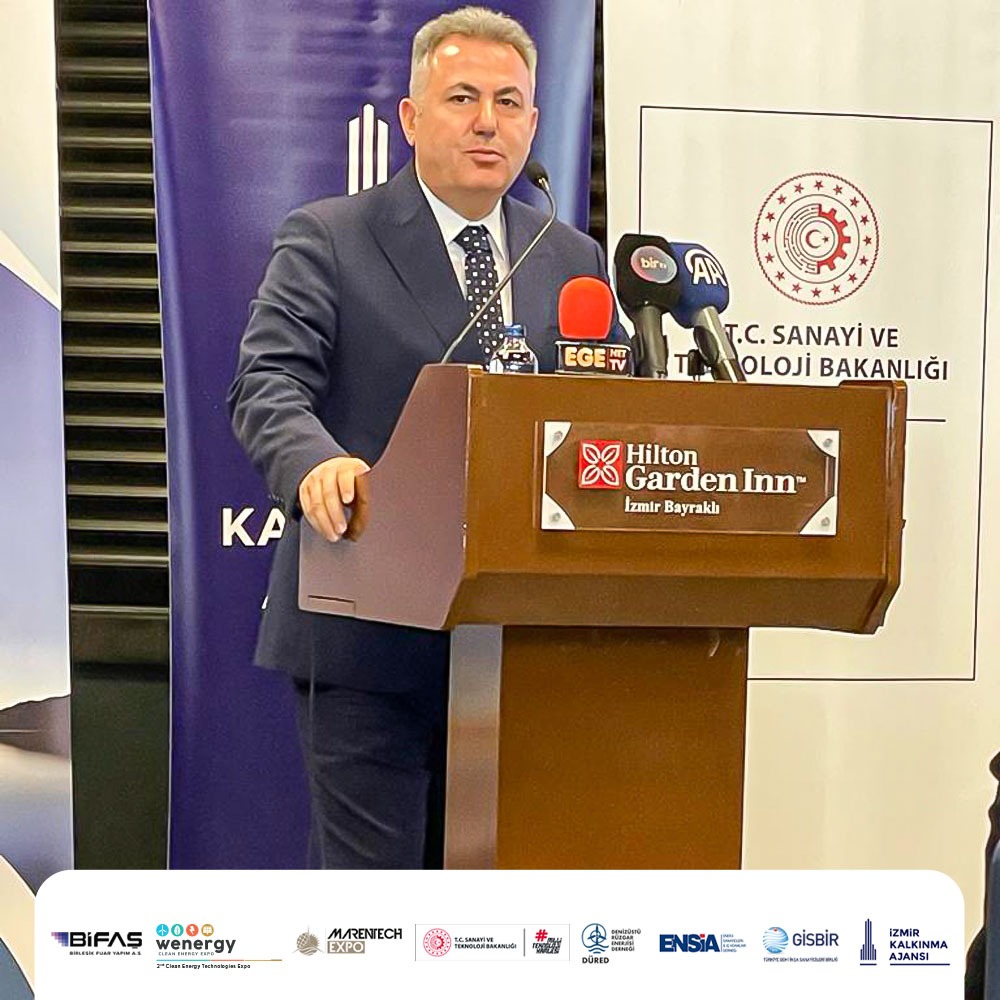 Marentechexpo's tweet photo. "Denizüstü Rüzgar Enerjisi Türkiye Yol Haritası" ve "Denizüstü Rüzgar Enerjisi Sanayi Envanteri",  İzmir Valisi Sayın Süleyman Elban, GİSBİR Temsilcisi Ferhat Acuner, DÜRED Yönetim Kurulu Başkanı Dr.Murat Durak ve ENSİA YKB. Alper Kalaycı katılımları ile tanıldı. https://t.co/ZnFwFmeYT1