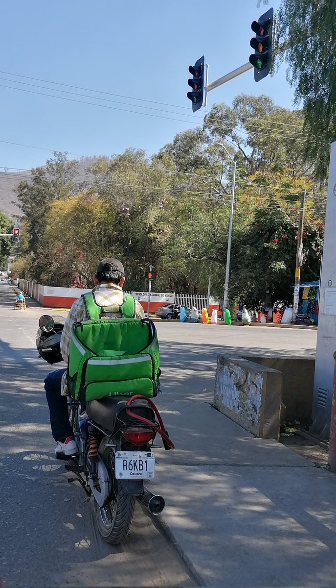 Sí uso motocicleta🛵🏍️:
*Debo usar correctamente el casco.
*Debo usar correctamente el casco.
*Debo usar correctamente el casco.
*Debo usar correctamente el casco.
*Debo usar correctamente el casco.
*Debo usar correctamente el casco.
*Debo usar correctamente el casco.