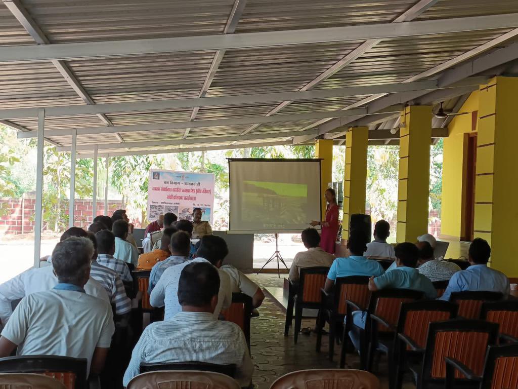 wii_india's tweet image. The #IDWH #MarineTurtle team of #WII in association with the Sindhudurg forest division has conducted a one day workshop on marine turtle monitoring and hatchery management practices for the beach managers (Kasav Mitra) and frontline forest staff of #Sindhudurg forest division.