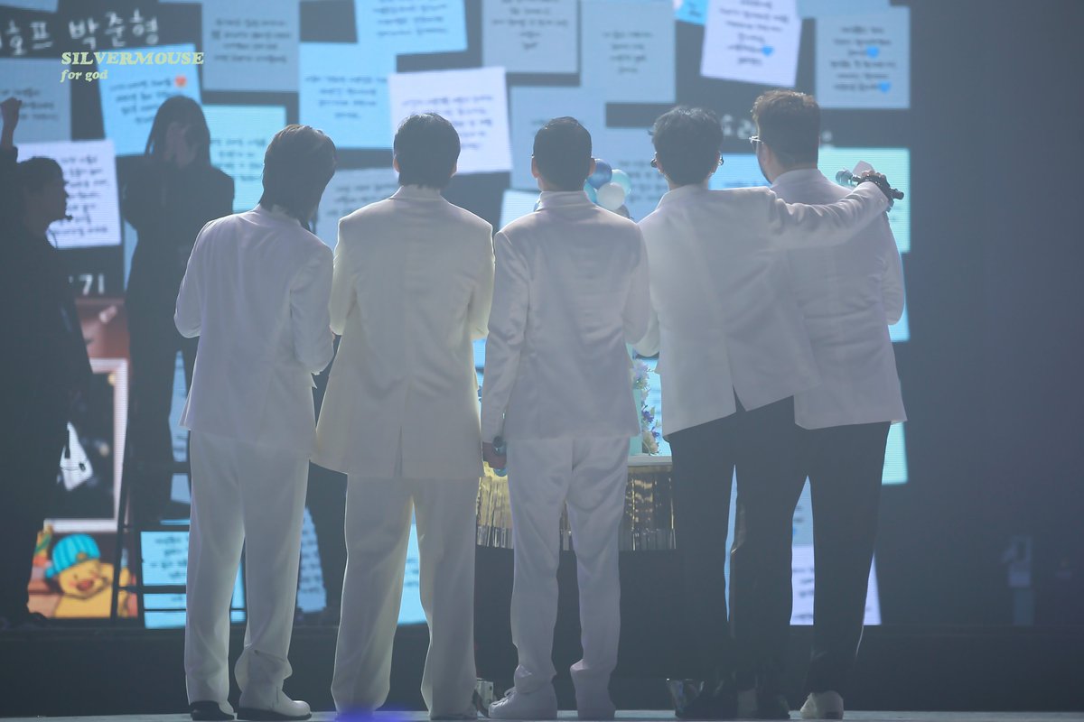 ଘ(੭ˊᵕˋ)੭* ੈ✩‧₊˚

국민그룹 god 데뷔 25주년 축하드려용

#지오디는_25년째_올타임_레전드 
#god_25th_HBD

#god #지오디 #박준형 #윤계상 
#안데니 #손호영 #김태우