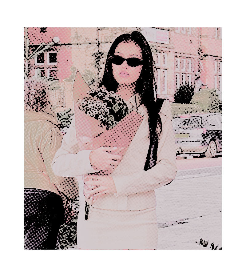 H0TNCOLDRP's tweet photo. ᅠ ‍
ᅠ ‍ᅠ #𝐒𝐏𝐎𝐓𝐓𝐄𝐃𝐻𝐶
ᅠ ‍Sei que esperavam fotos dos recém-casados, mas enquanto Carmen - agora Morgan - passeava pela cidade, Dominik Morgan batia um papo bem animado com uma mulher num parque. Dizem que casamentos ficam chatos com o tempo, mas . . . um mês?!
ᅠ https://t.co/7hxDXNF9Cq