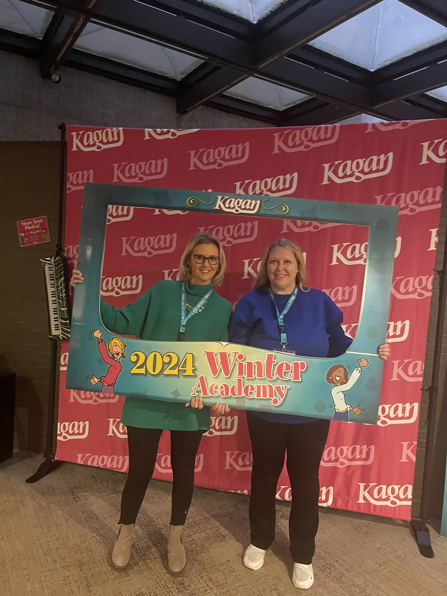 michellepagan's tweet photo. @KaganOnline We are exited to learn Secondary Mathematics. #Apollo #Kagan https://t.co/p3o9ZMvhgg