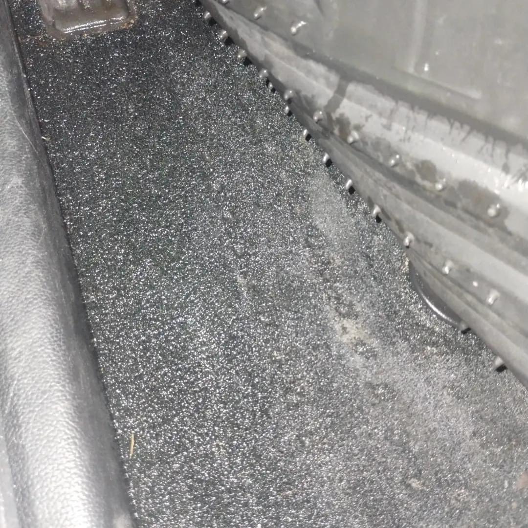 Ice_Ice_K8e's tweet photo. In today's update while the dealer had the car, a "seal broke" and filled the car with water and now it's moldy. Thanks New Smyrna beach Chevy. @GM and by thanks I mean you're a bunch of soggy pop tarts. https://t.co/ItfRfkBnl7