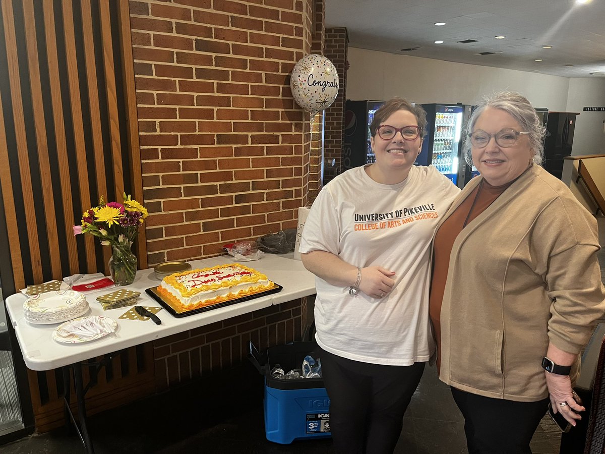 SumerMusick's tweet image. Congratulations Dr. Ella Smith-Justice 
on being named Dean of the College of Arts and Sciences! We are beyond blessed and so grateful for her compassionate leadership 
🧡🖤🐻🖤🧡