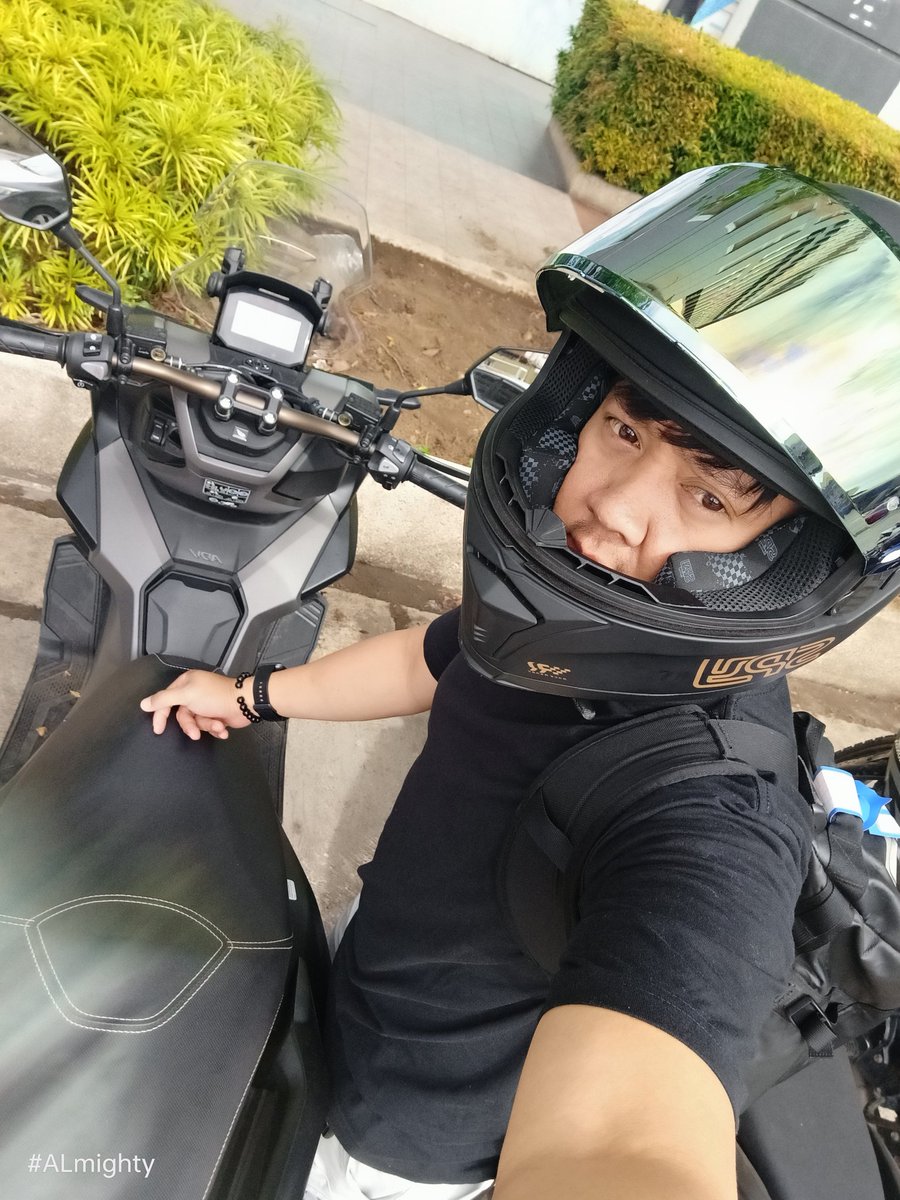 akonijhet02's tweet photo. Lf Angkas https://t.co/SyjuAtDiwH
