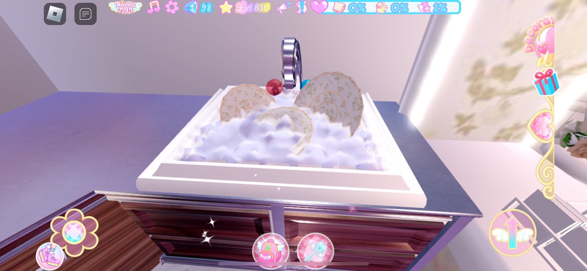 Linxlinxlx's tweet photo. OKAY KITCHEN IS NOW DONE
IM BROKE NOW ;-;
#royalehighcampus3 #royalehigheverfriend
#royalehigh https://t.co/qy55XBhFcK