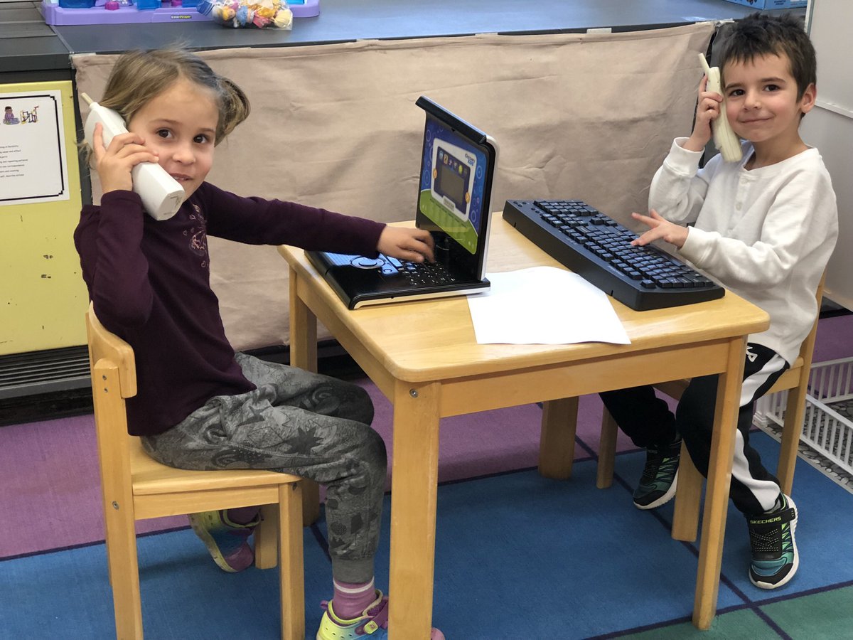 MissSharonCohen's tweet photo. O centers were outrageous!!! Working in the office, playing with ocean animals, matching opposites and matching letters on owls and trees!! #thehopewellway, #HESPeech https://t.co/Dww7LWLeXV
