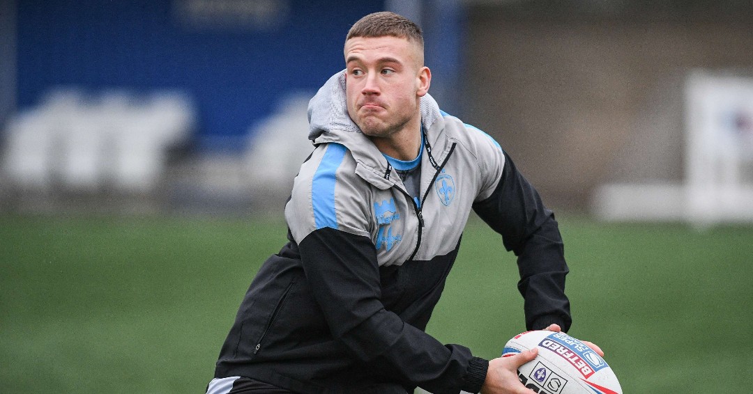 WTrinityRL's tweet photo. ππΈ Check out the latest from pre-season skills training! Our Trinity squad is getting sharper by the day. Can't wait to see these moves in action this season!
#TrinityTraining #SkillsAndDrills π΄βͺπ΅ https://t.co/UcMiHYHDaj