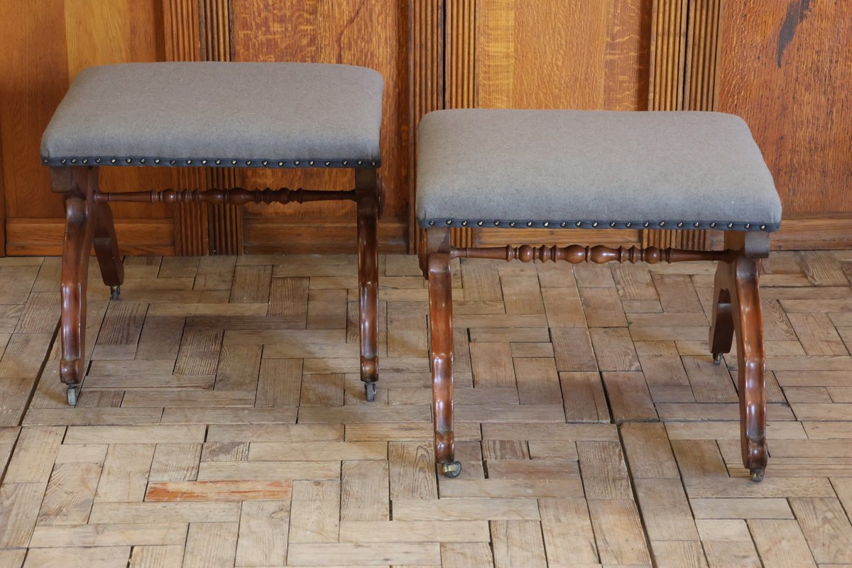 BrownriggUK's tweet image. Pair of Mid 19th Century French X-Frame Stools

rb.gy/lsv38z

#stool #antiquestool #pairofstool #antique #furniture #interiordesign #decor